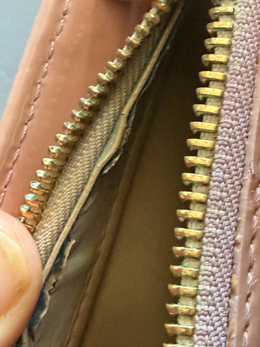 Vintage Louis Vuitton Monogram Vernis Houston Tote - Rose Pink - Picture 16 of 16